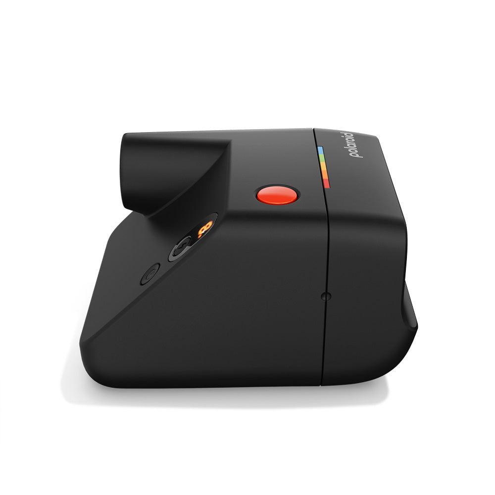Polaroid Go Generation 3 Black | ポラロイドカメラ – Polaroid 公式